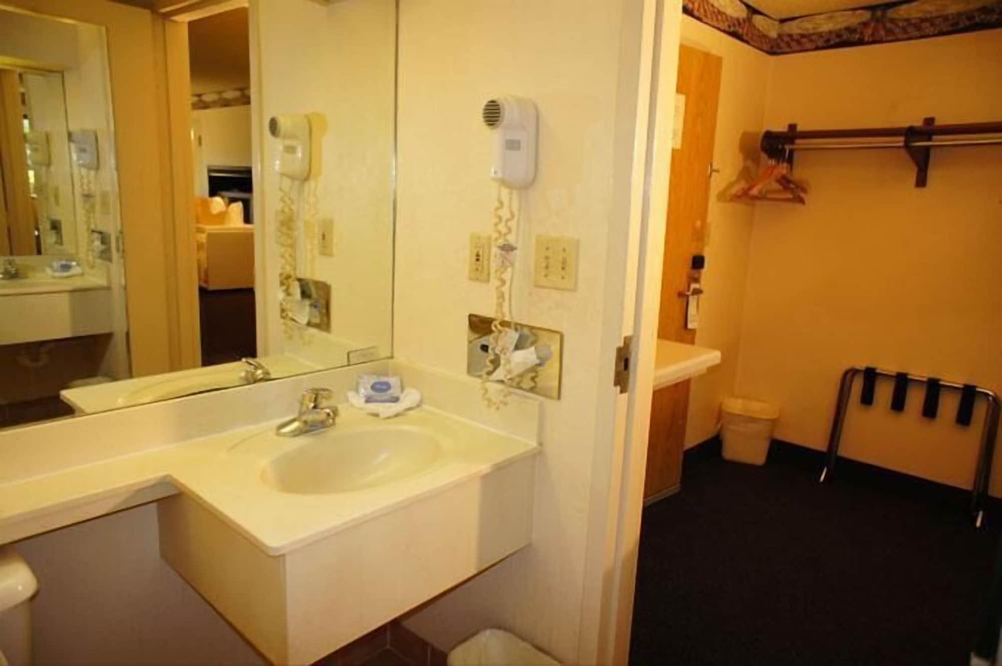 Lincoln Inn Express Hotel And Suites Oklahoma City Luaran gambar